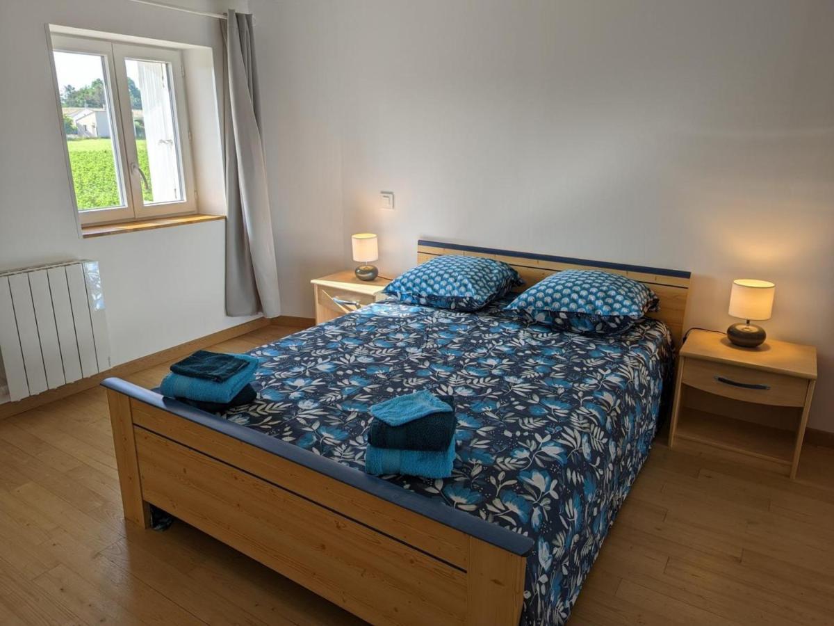Gîte Puyréaux, 3 pièces, 4 personnes - FR-1-653-98 Extérieur photo