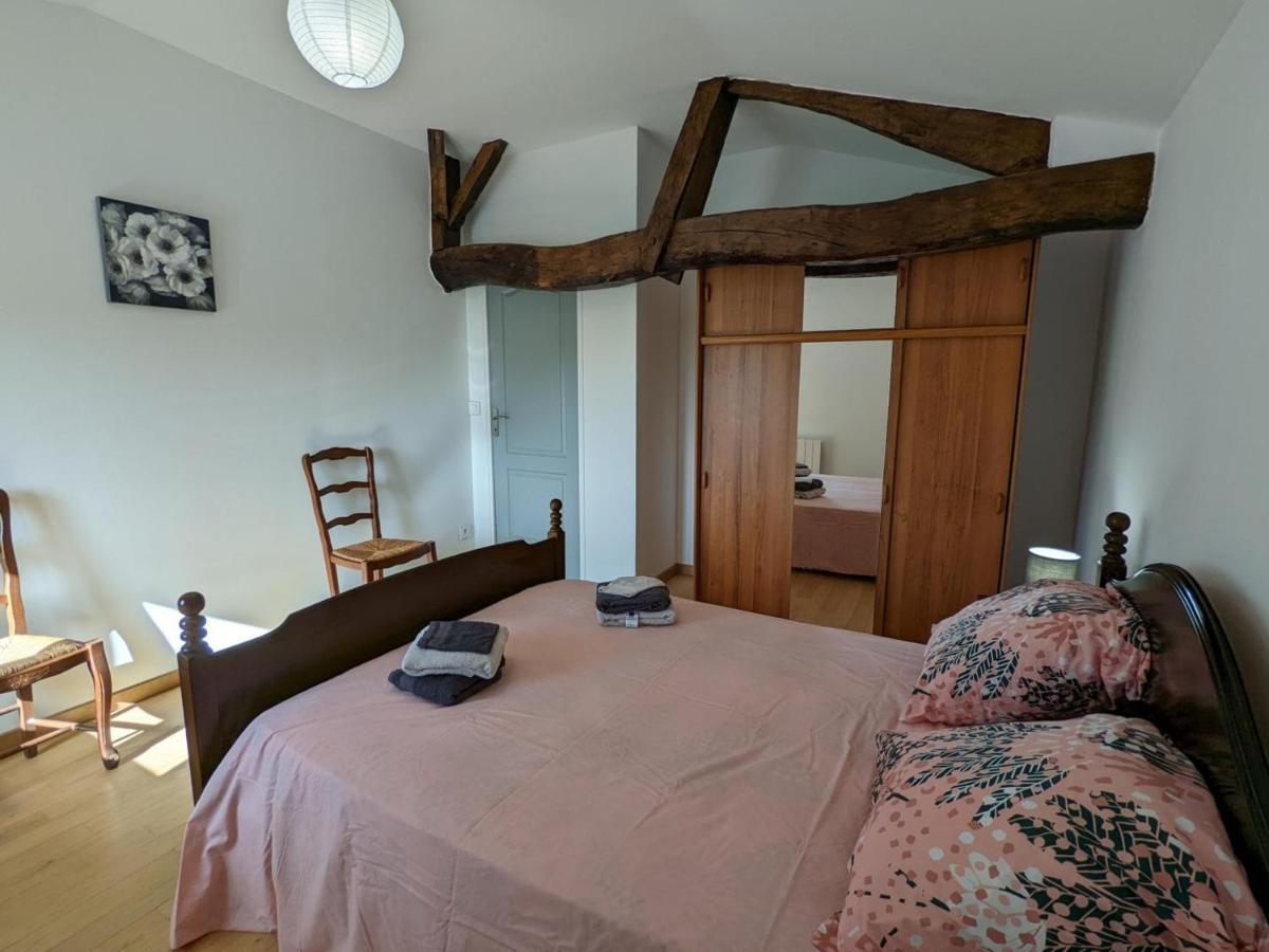 Gîte Puyréaux, 3 pièces, 4 personnes - FR-1-653-98 Extérieur photo